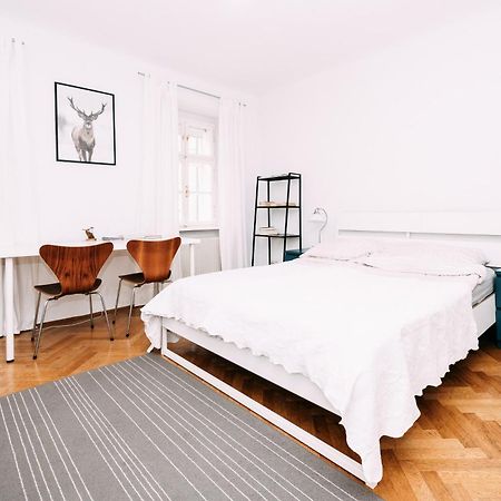 Vienna Premium Room Naschmarkt II Bagian luar foto